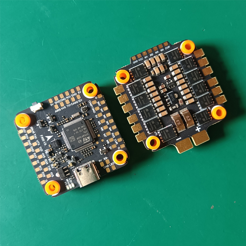 Gyroscope Rc Module - FPV RCドローンA3フライトコントロールモジュール（ICM-42688ジャイロスコープ搭載）3-6S LiPo BLS 65A 4-in-1