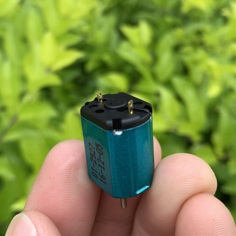 超高速電気自動車用カーボンブラシ,15mm x 12mm,F - Rc Hobby Explosion のレビューと価格